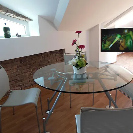 Apartment Florence Warna